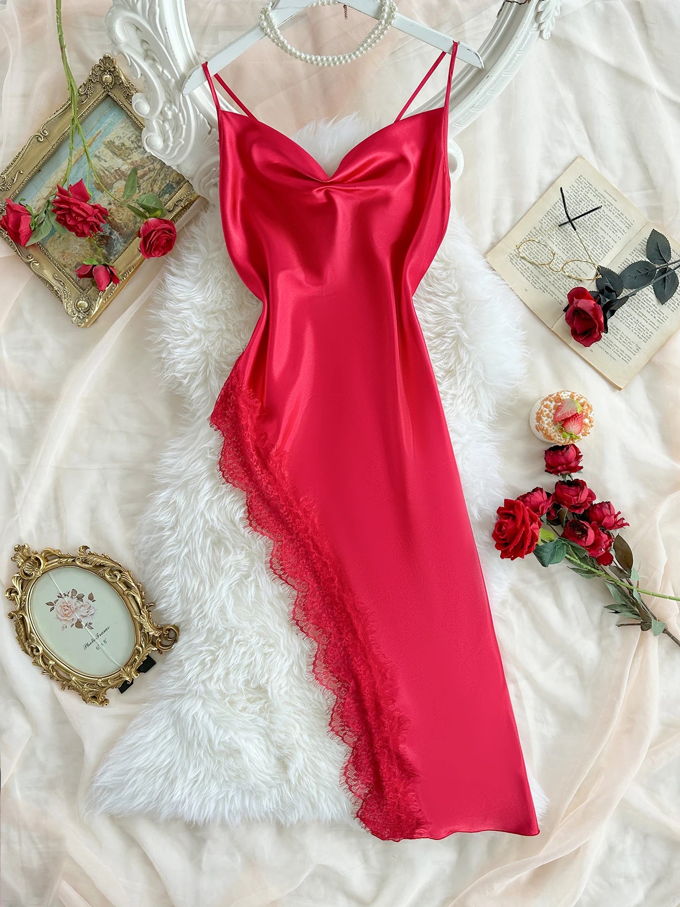 Comfortable Long Lace Patchwork Pajamas: Casual Elegant Nightgown